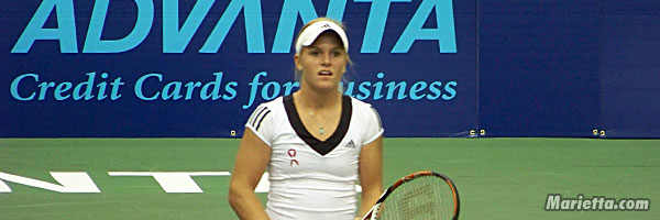 Melanie Oudin at Wimbledon