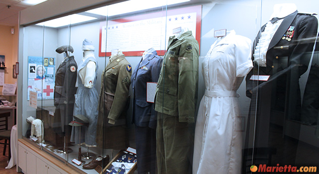 marietta-museum-of-history-uniforms