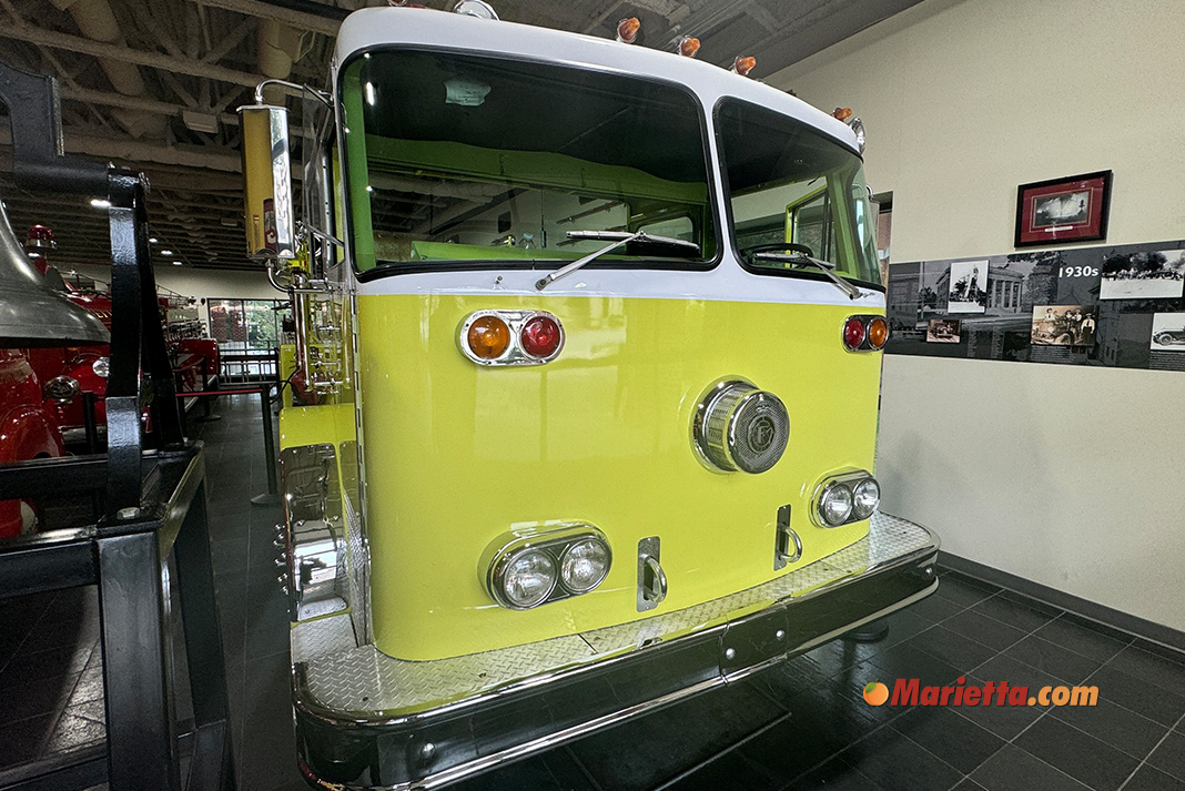 marietta-fire-department-museum-1960s-Seagrave-Fire-Truck